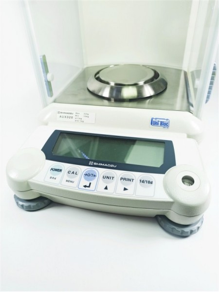 SHIMADZU AUX-320 ANALİTİK TERAZİ 320G